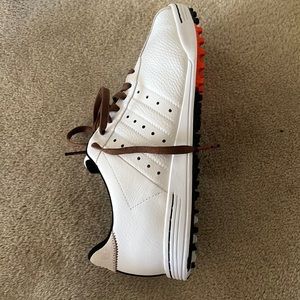 addias shoes size 9 Male- adicross ii golf shoes